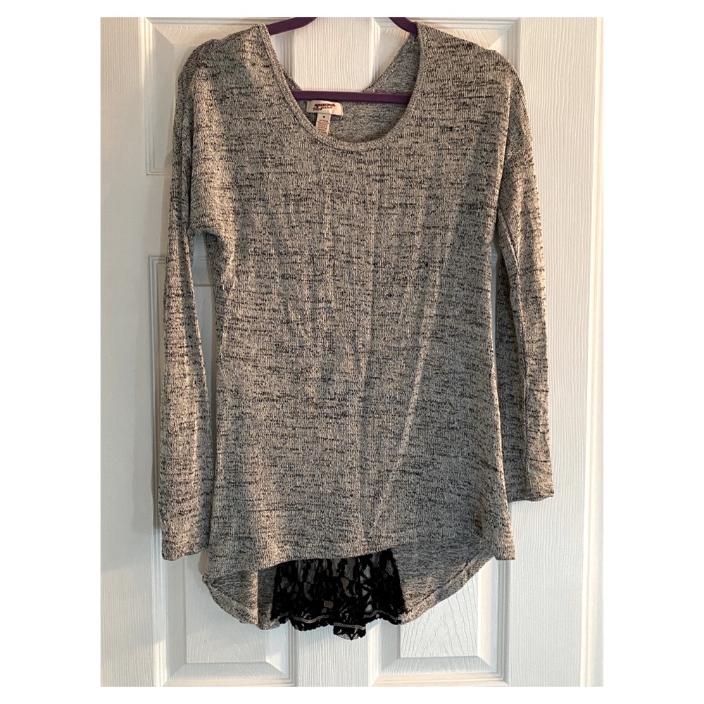 New without tags and never been worn.